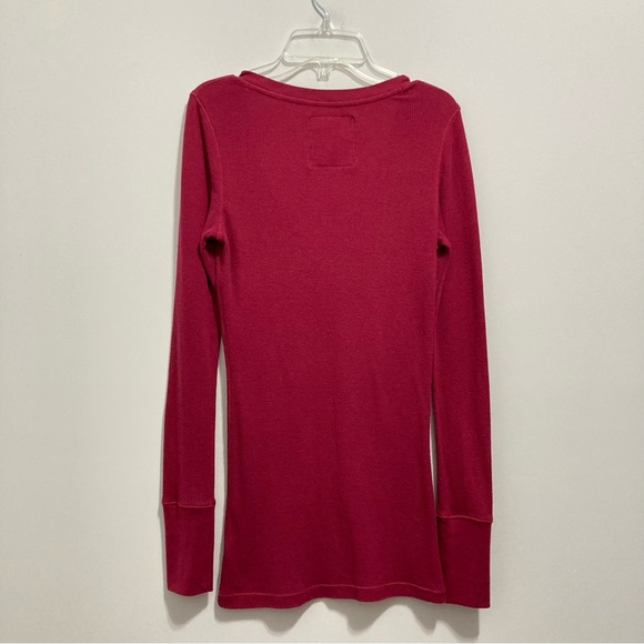 American Eagle Long Sleeve Red Wine Maroon Burgundy Cranberry Tee - Picture 4 of 5